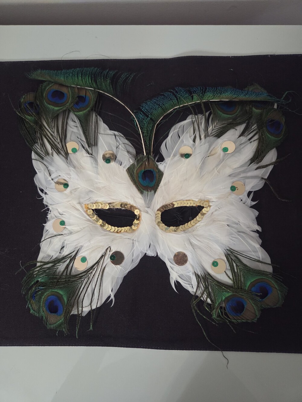 Feathered Masquerade Mask with White and Peacock Accents NWOT